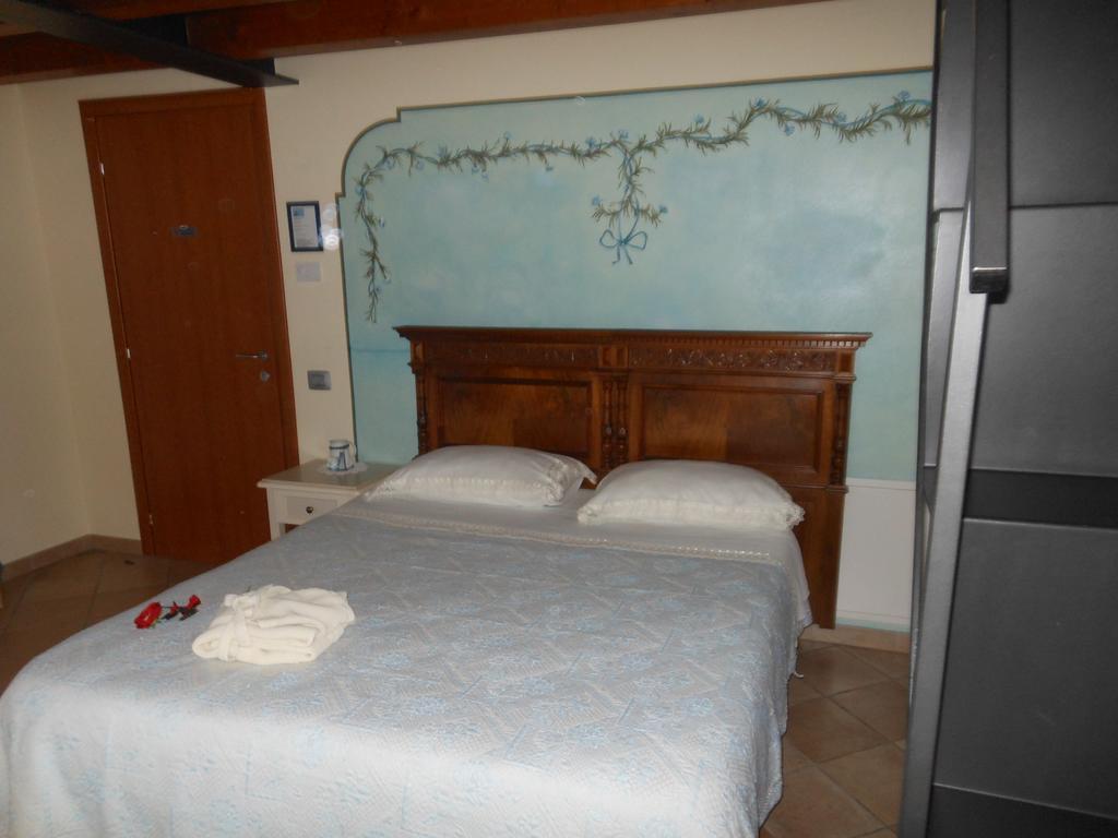B&B I Fiori Di Marianna Бергамо Номер фото